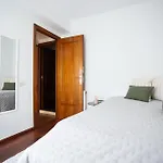 Llaneza 51 Espacioso Playa Y Centro A Pie アパート