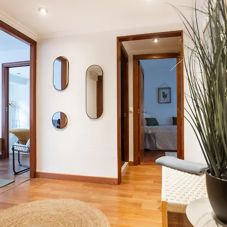 Daire Llaneza 51 Espacioso Playa Y Centro A Pie