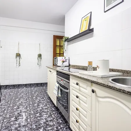 Llaneza 51 Espacioso Playa Y Centro A Pie Apartamento